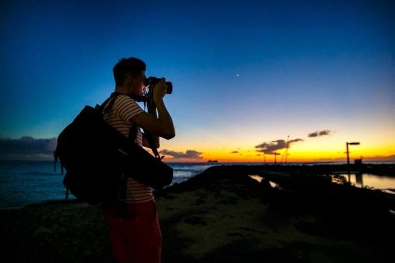 Why Cash on Delivery is the Best Payment Option for Outdoor Enthusiasts
